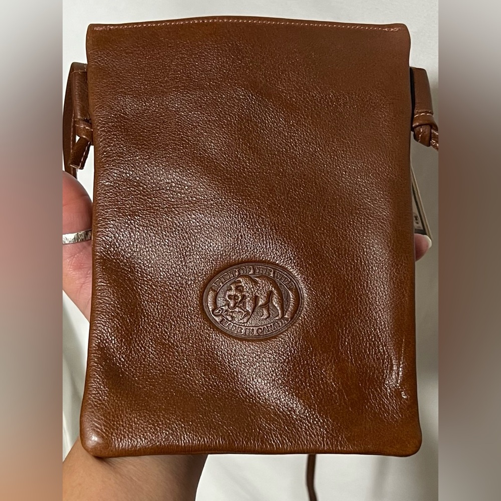 NWT Spirit of the Wild Bill Helin Designed Leather Native Crossbody Travel Bag - Picture 3 of 12